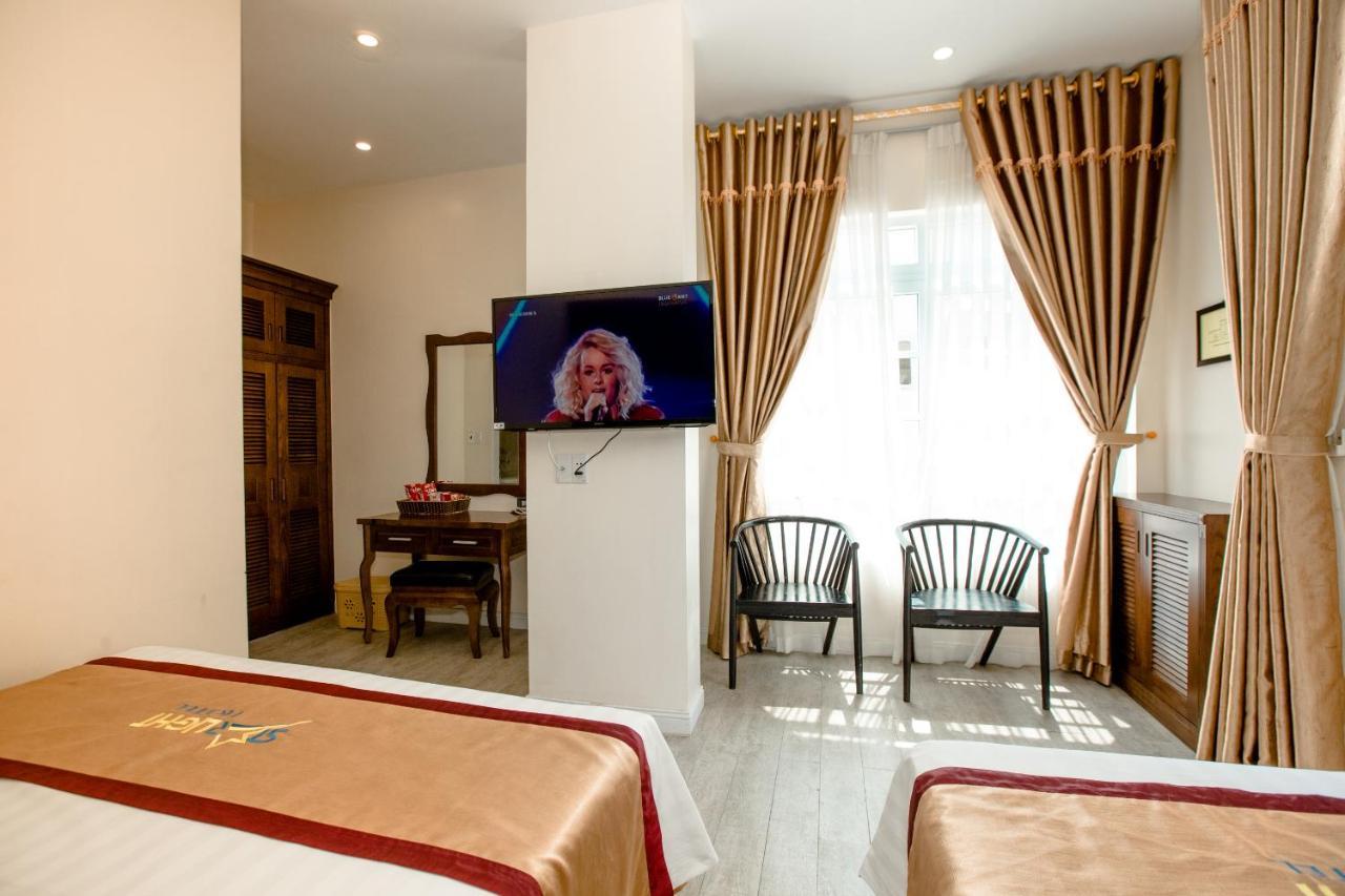 Halong Starlight Inn & Travel Ha Long Bagian luar foto
